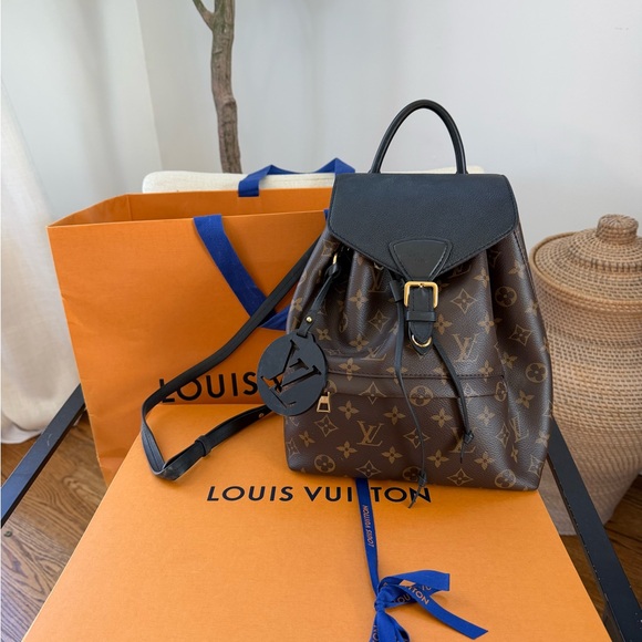 Louis Vuitton Handbags - Louis Vuitton Black and Brown Monogram Backpack